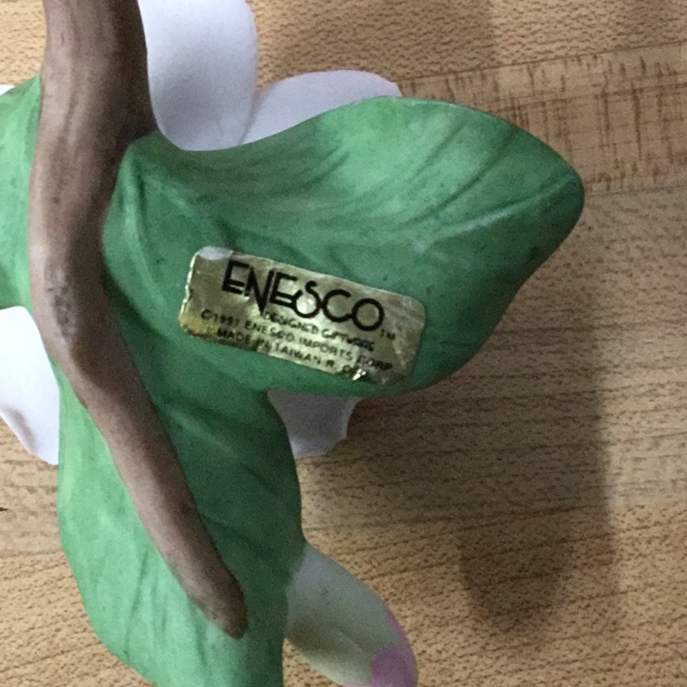 Beautiful Ceramic Flowers Art - Picture 6 of 12